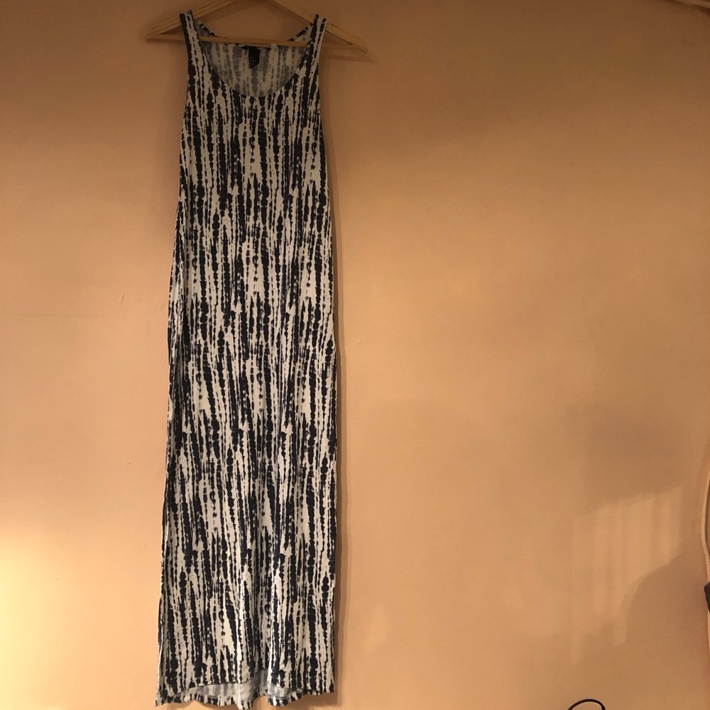 H&M Tie Dye Shibori Print Scoop Tank Viscose Maxi Dress Navy Blue White Straight